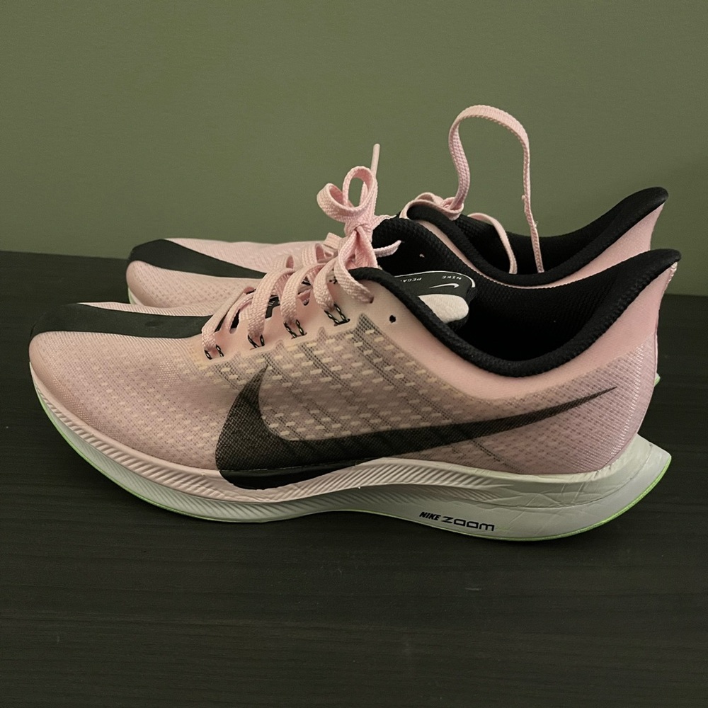 Nike Zoom Pegasus Pink Running Sneakers